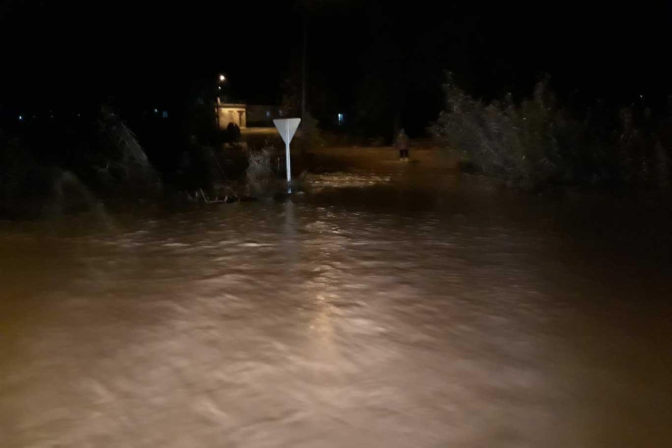 Şanlıurfa'da sağanak sele neden oldu Şanlıurfa'da sağanak sele neden oldu